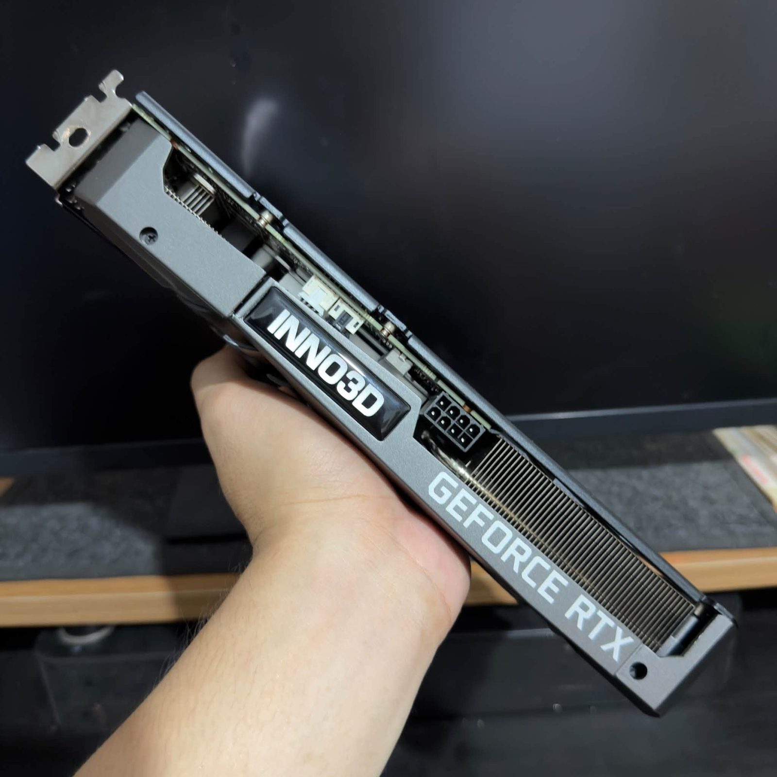Inno3D GeForce RTX side profile