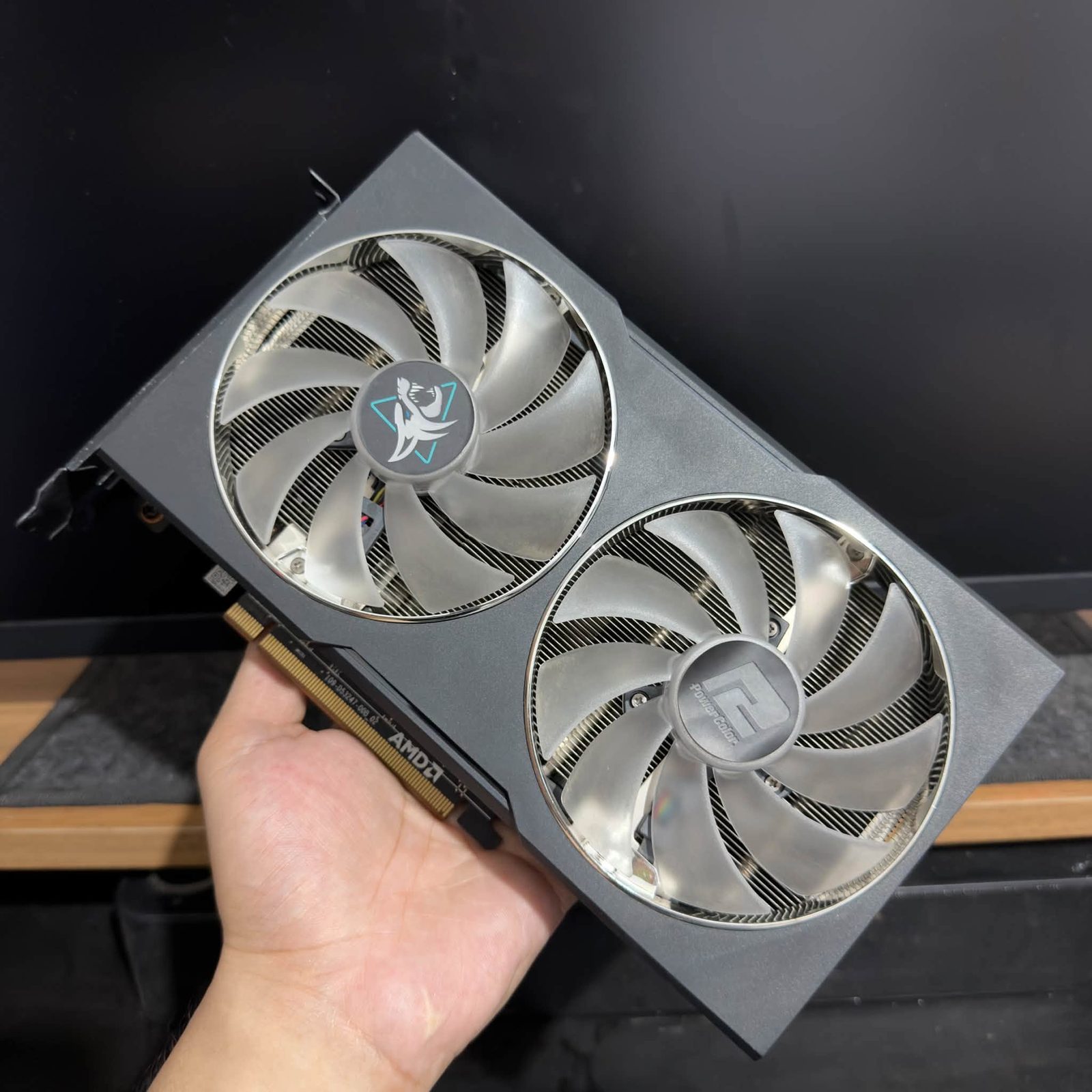 Dual-fan used graphics card photographed at Peanut PC